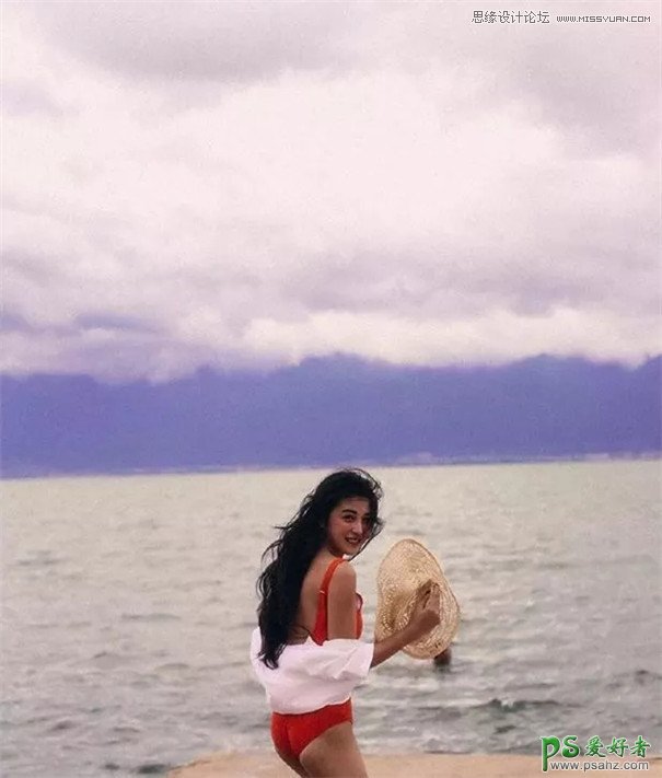 Photoshop结合LR工具给海滩美女写真照调出小清新风格的日系效果