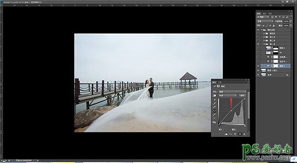 PS婚片摄影后期教程：给海边码头拍摄的婚纱照制作出夕阳云彩效果