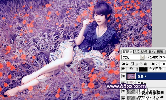 photoshop调出草地上的新清美女图片柔和紫红色