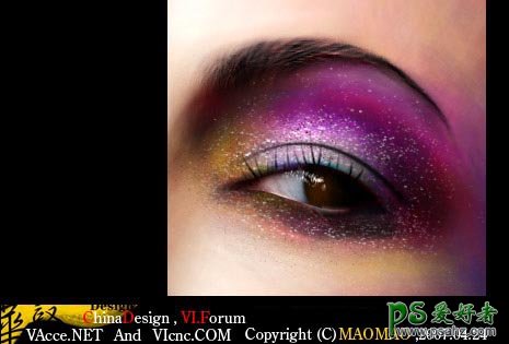 手绘漂亮的彩妆效果的美女眼睛 PS鼠绘教程