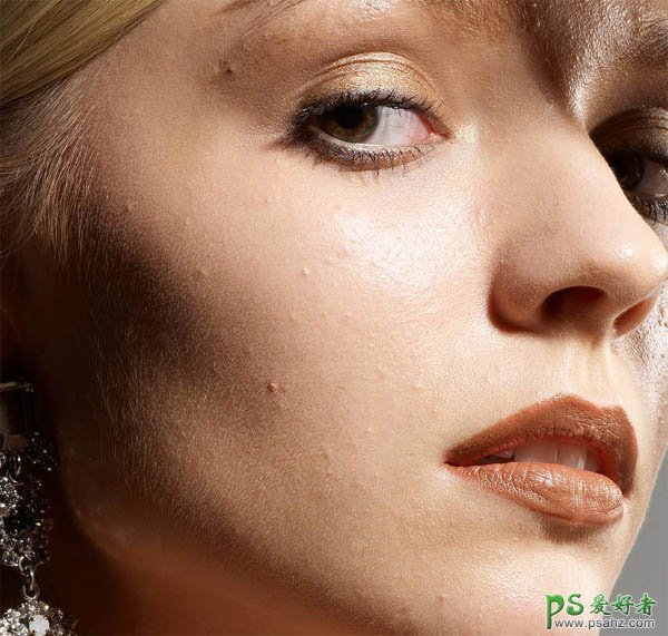 PS磨皮教程：给美女脸部精细磨皮去除脸上的痘痘