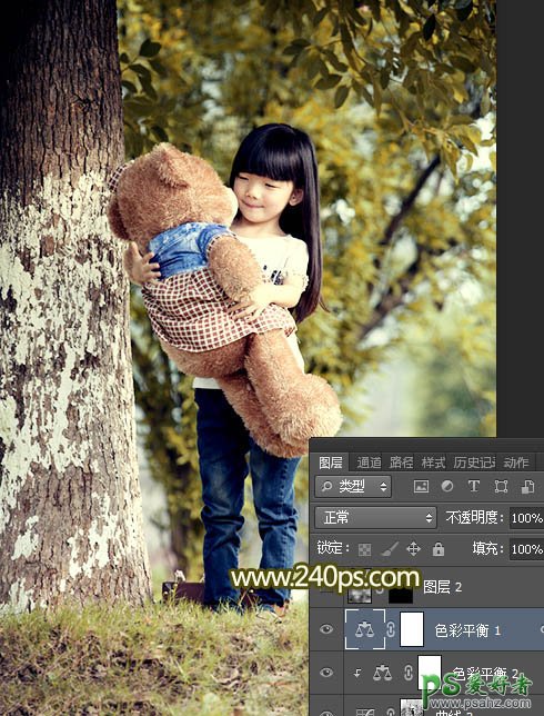 ps美化照片教程：把树荫下的小女孩生活照调出甜美的韩系粉黄色