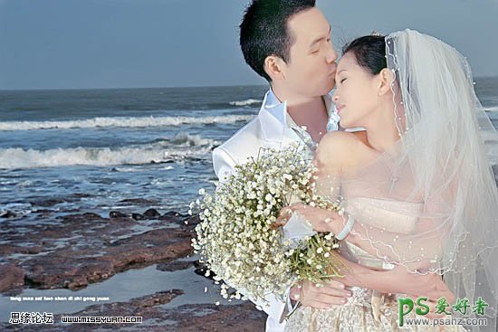 photoshop调出淡蓝艺术效果海景婚纱照