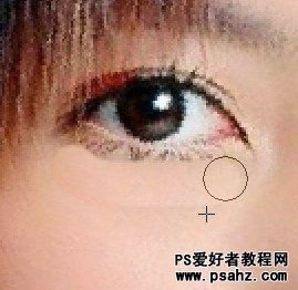 第十七课：用ps给美女眼部消除黑眼圈（眼部美容实例教程）