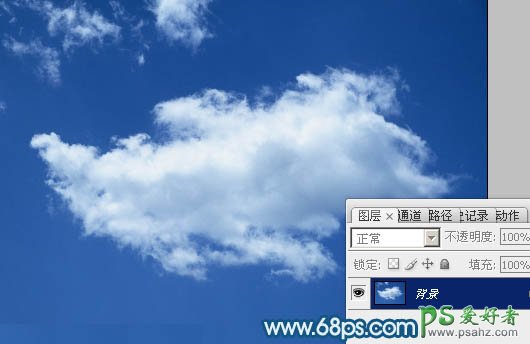 Photoshop创意合成云彩组成的飞鹰图片，天空中的云朵飞鹰霸气图